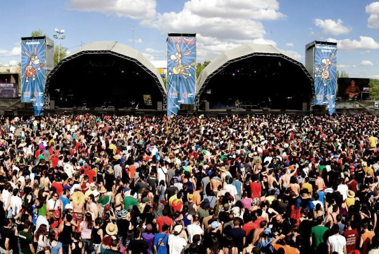 Villarrobledo ha acogido el decimoctavo festival Viña Rock con un lleno total