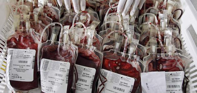 La Marea Blanca inicia una campaña de desobediencia contra la privatización de la sangre